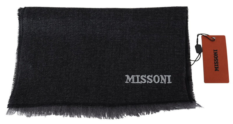 Elegant Wool Scarf with Signature Stripes Missoni