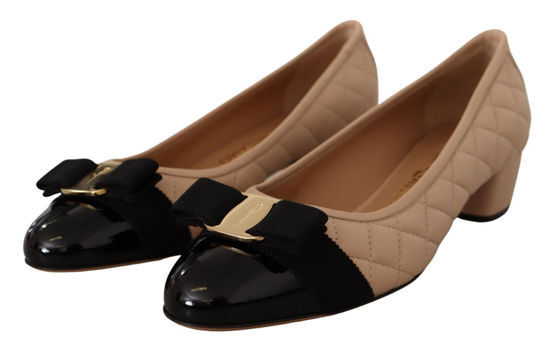 Elegant Quilted Leather Pumps in Beige and Black Salvatore Ferragamo