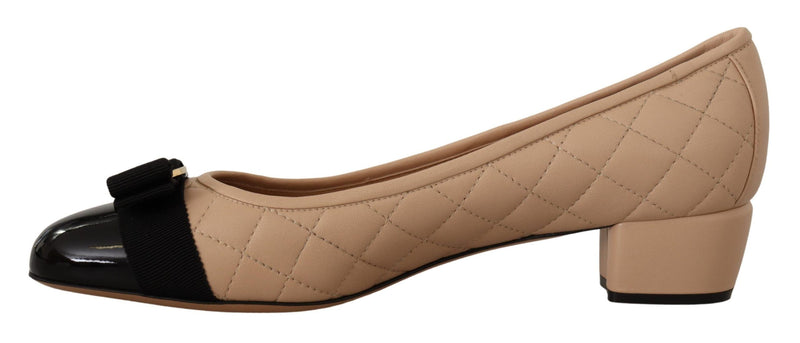 Elegant Quilted Leather Pumps in Beige and Black Salvatore Ferragamo