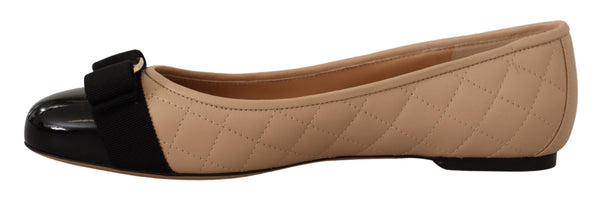 Elegant Quilted Leather Flats - Chic Dual-Tone Design Salvatore Ferragamo