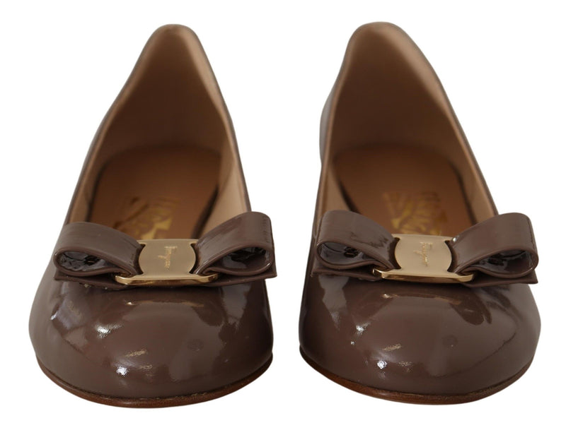 Elegant Caraway Brown Pumps with Vara Bow Salvatore Ferragamo