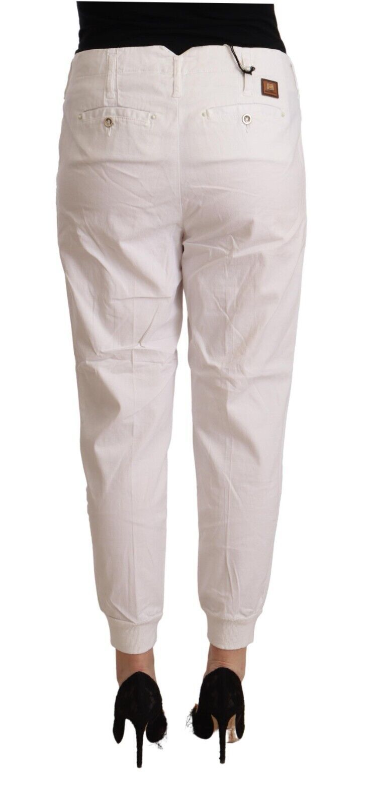 Chic White Tapered Cropped Pants Met