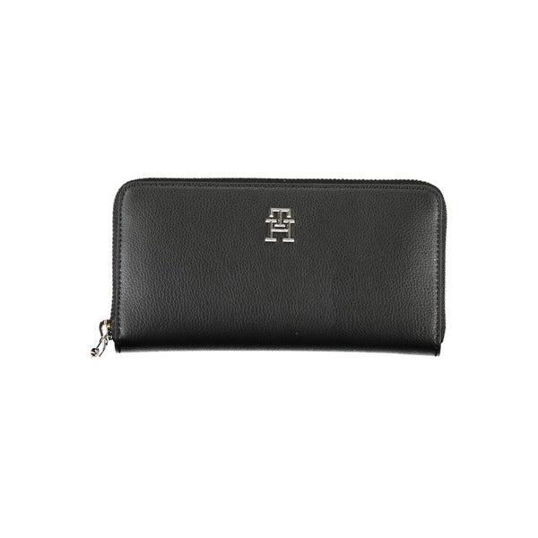 Sleek Zippered Black Wallet with Multiple Compartments Tommy Hilfiger