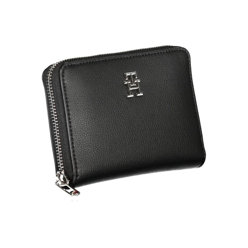 Elegant Black Zip Wallet with Multiple Compartments Tommy Hilfiger