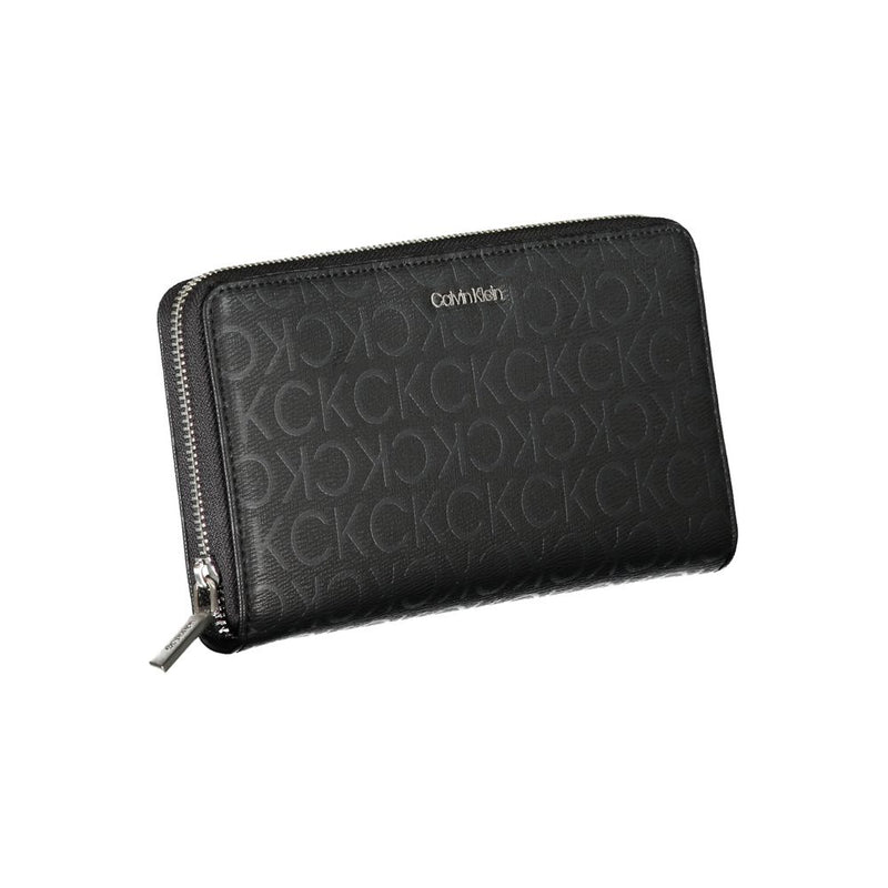 Sleek Designer Three-Compartment Wallet Calvin Klein