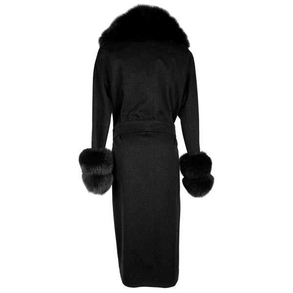 Elegant Virgin Wool Coat with Luxe Fox Fur Trim Made in Italy