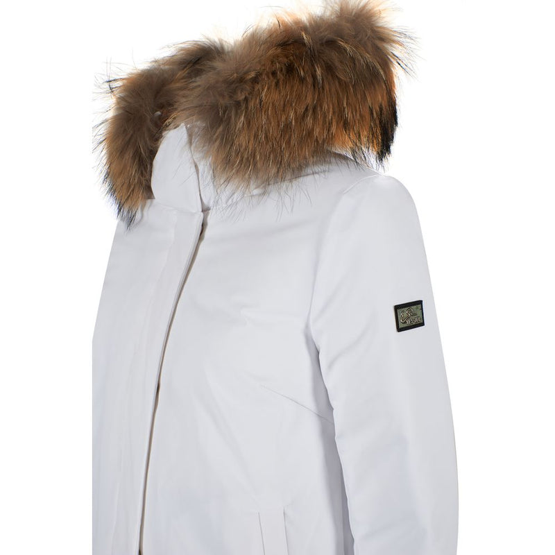 Chic White Down Jacket with Fur-Trimmed Hood Yes Zee