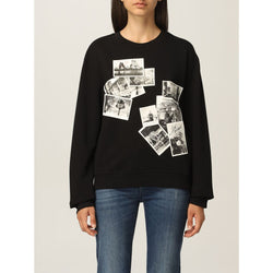 Chic Black Sweatshirt with Designer Emblem Love Moschino