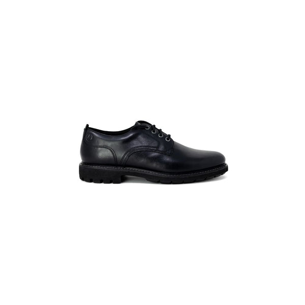 Black Leather Pump Clarks