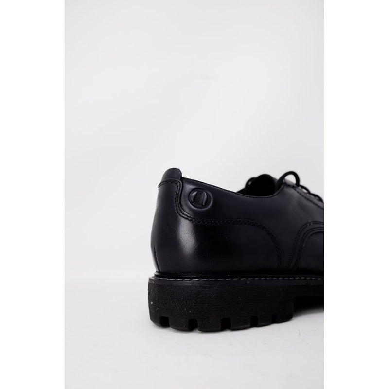 Black Leather Pump Clarks