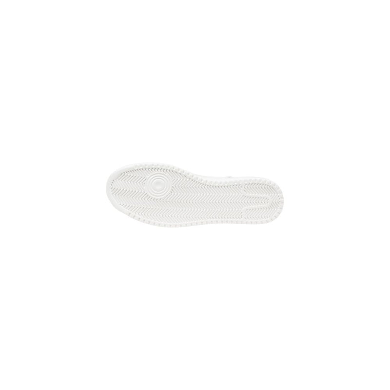 White Fabric Sneaker Icon