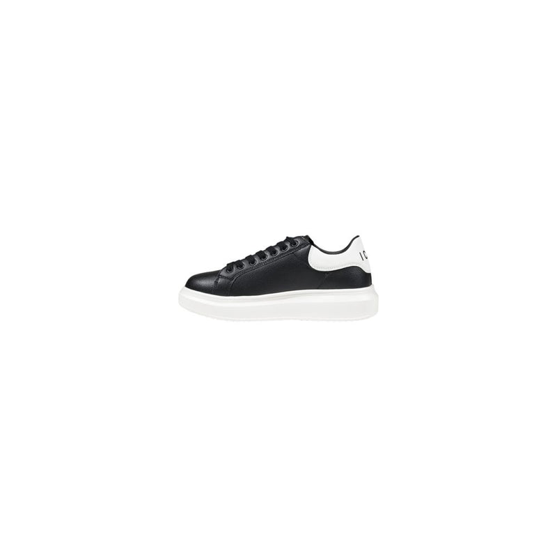 Black Fabric Sneaker Icon