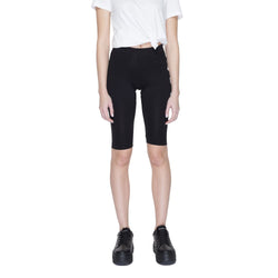 Black Cotton Short Icon