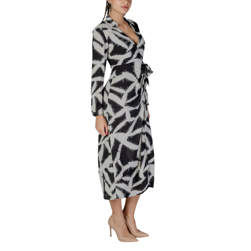 Black Recycled Polyester Long Jacqueline De Yong