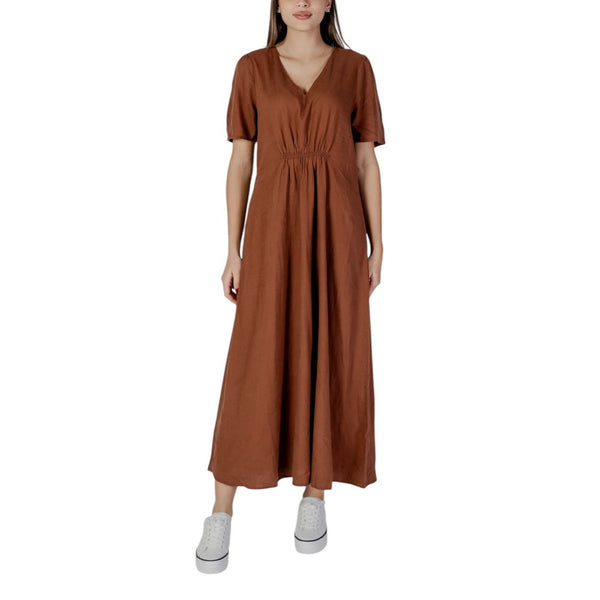 Brown Linen Dress B.Young