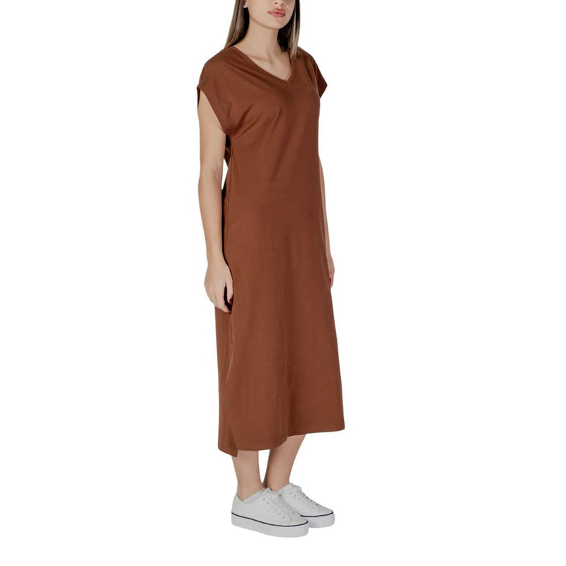 Brown Cotton Dress B.Young