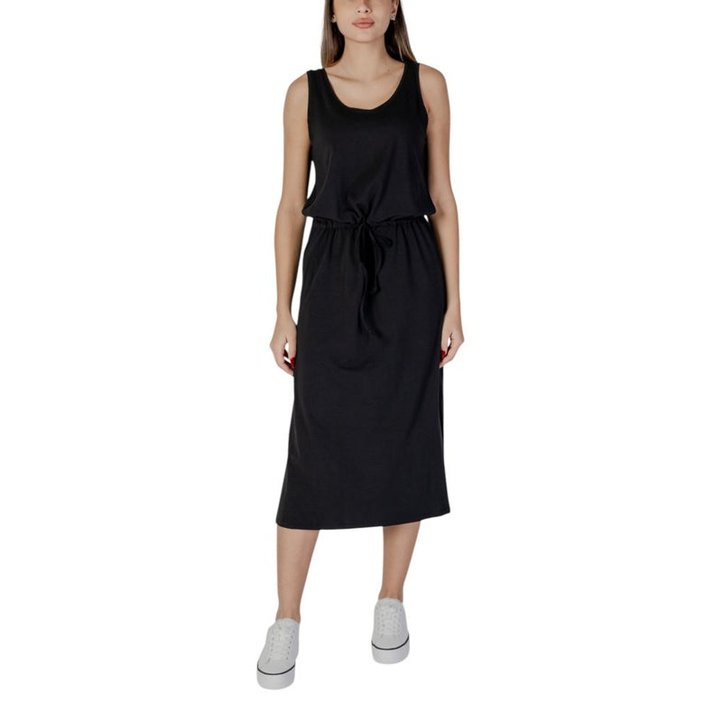 Black Cotton Dress B.Young