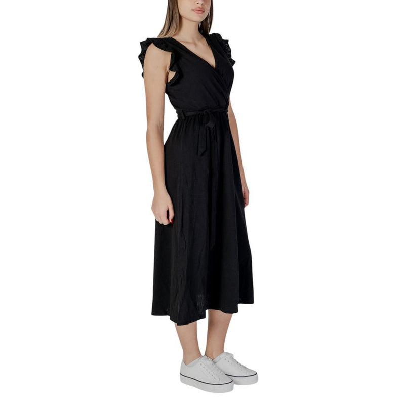 Black Cotton Dress B.Young