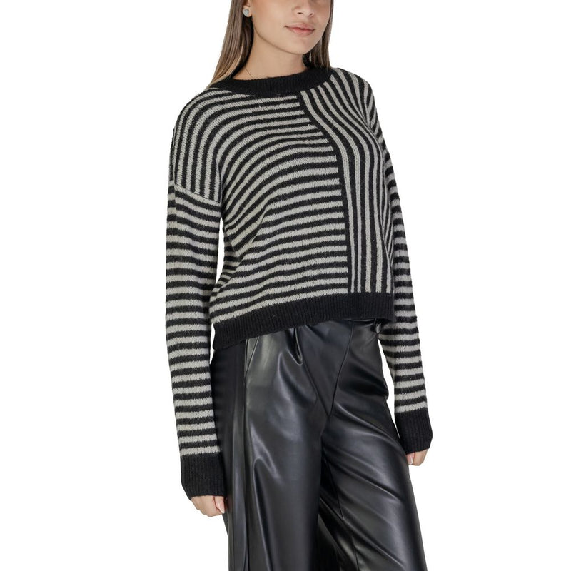 Black And White Recycled Polyester Sweater Vero Moda