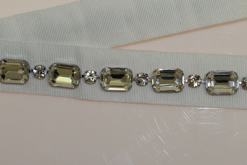 Elegant Crystal-Embellished Waist Belt Dolce & Gabbana