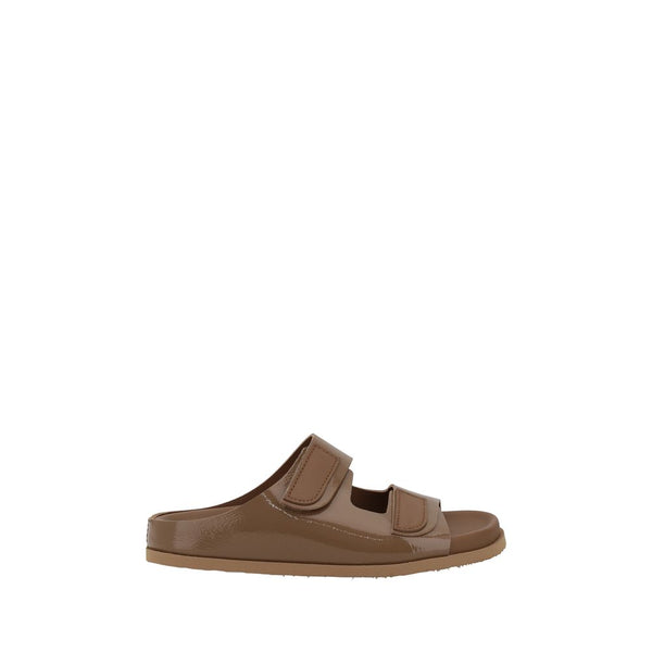Dominika Sandals Pedro García