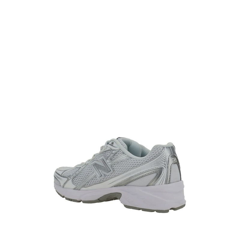740 Sneakers New Balance