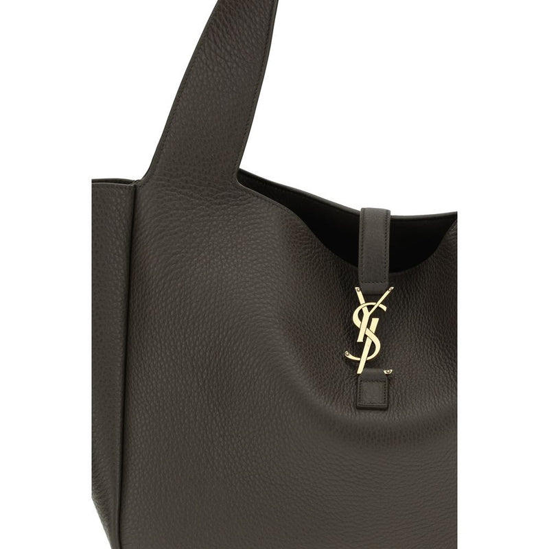 Le 5 À 7 Bea Shoulder Bag Saint Laurent