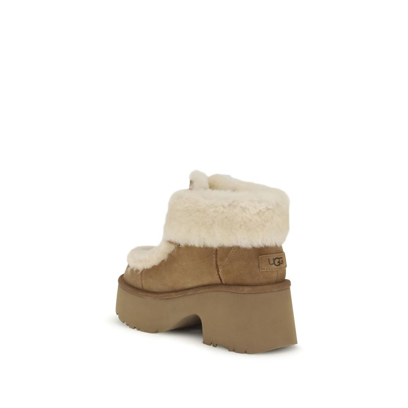 Classic Esmee Ankle Boots UGG